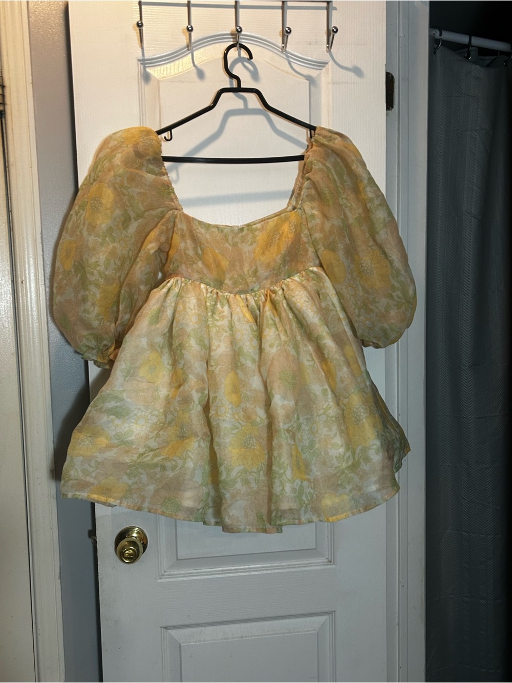 Yellow Floral Puff-Sleeve Women's Top